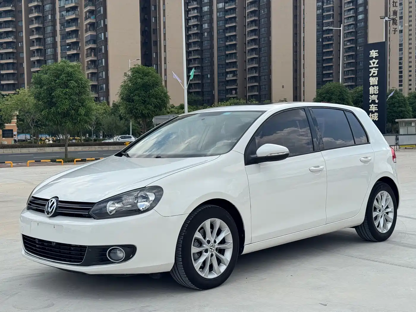 Volkswagen Golf 2012 2012 1.4TSI Automatic Luxury