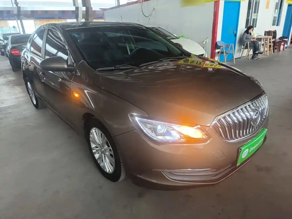 Фото 4 - Buick Excelle