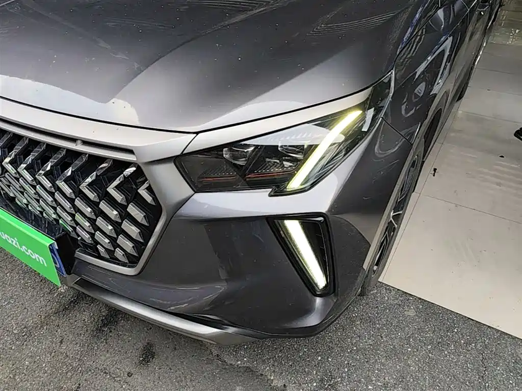 GAC Trumpchi Trumpchi GS4 PLUS 2021 390T Automatic Nebula Edition фото 24