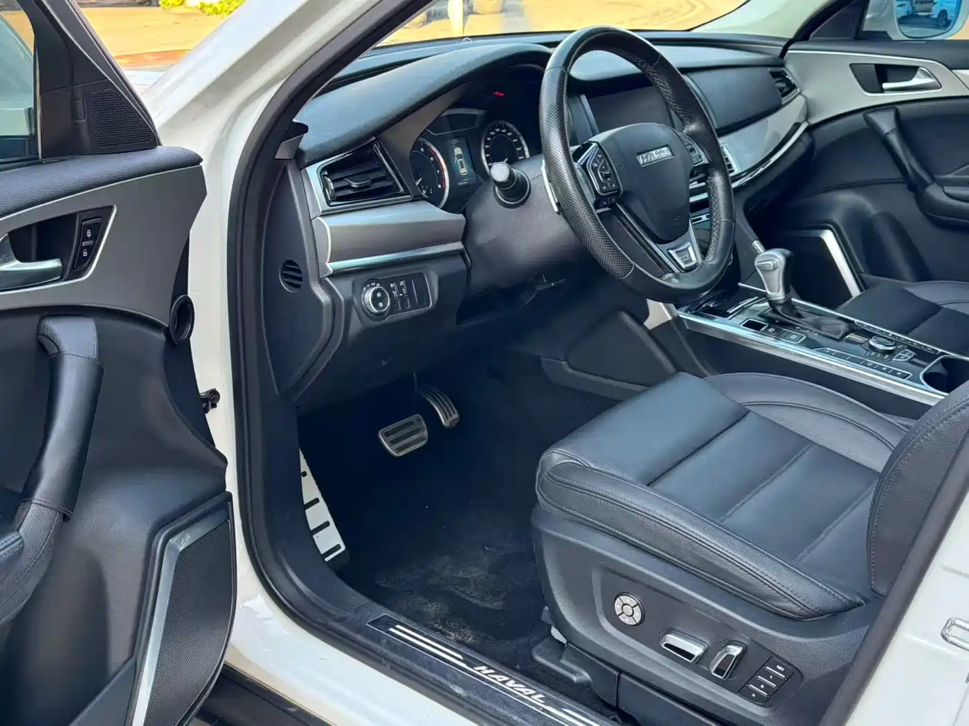 Haval H7 2017 Red Label H7 2.0T Automatic Luxury Model фото 2