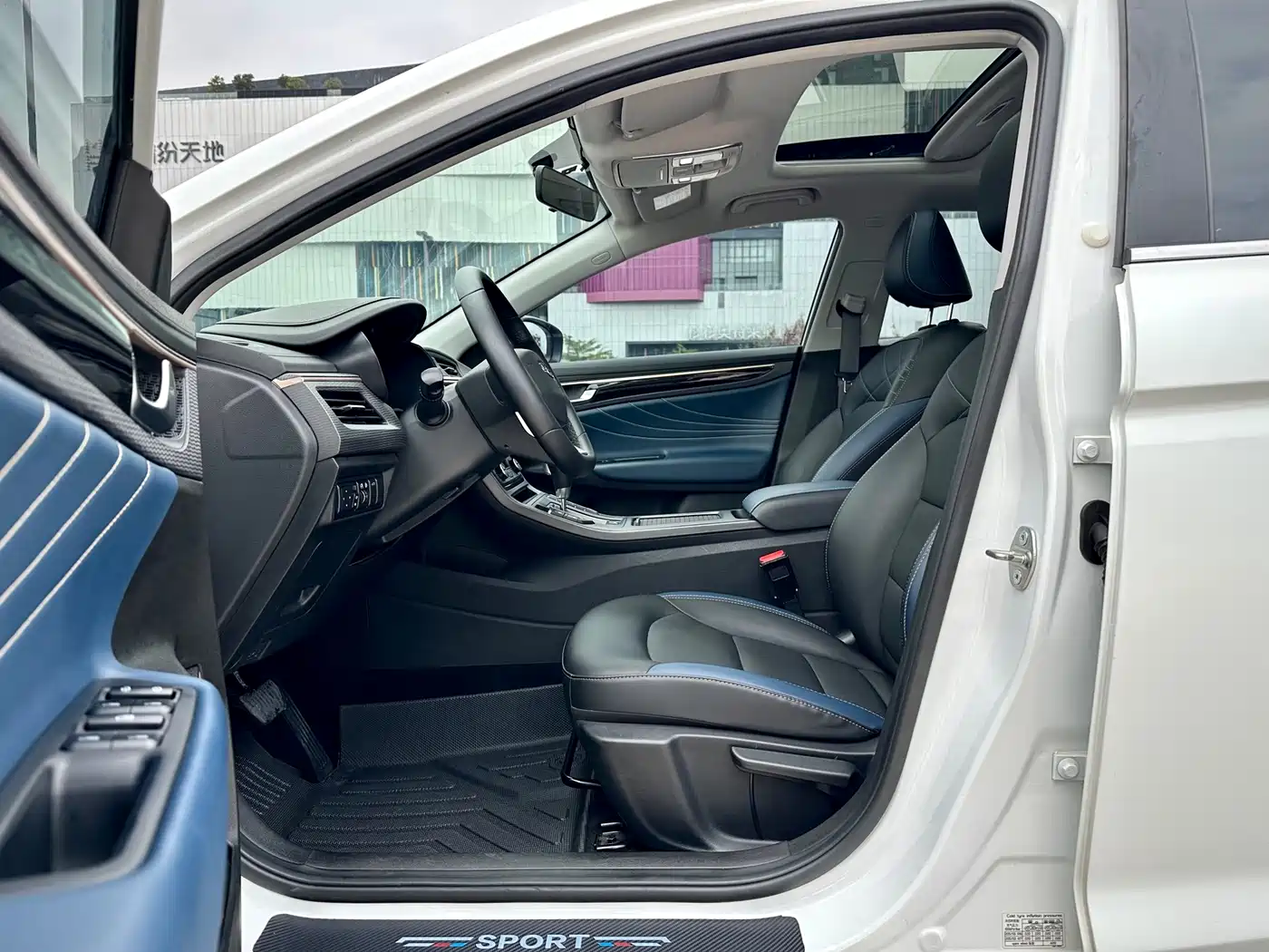 GEELY AUTOMOBILE EMGRAND GL