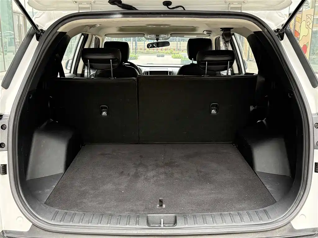 Hyundai Beijing Hyundai ix35 2019 2.0L Automatic 2WD Zhiyong·Smooth Enjoy China VI фото 11