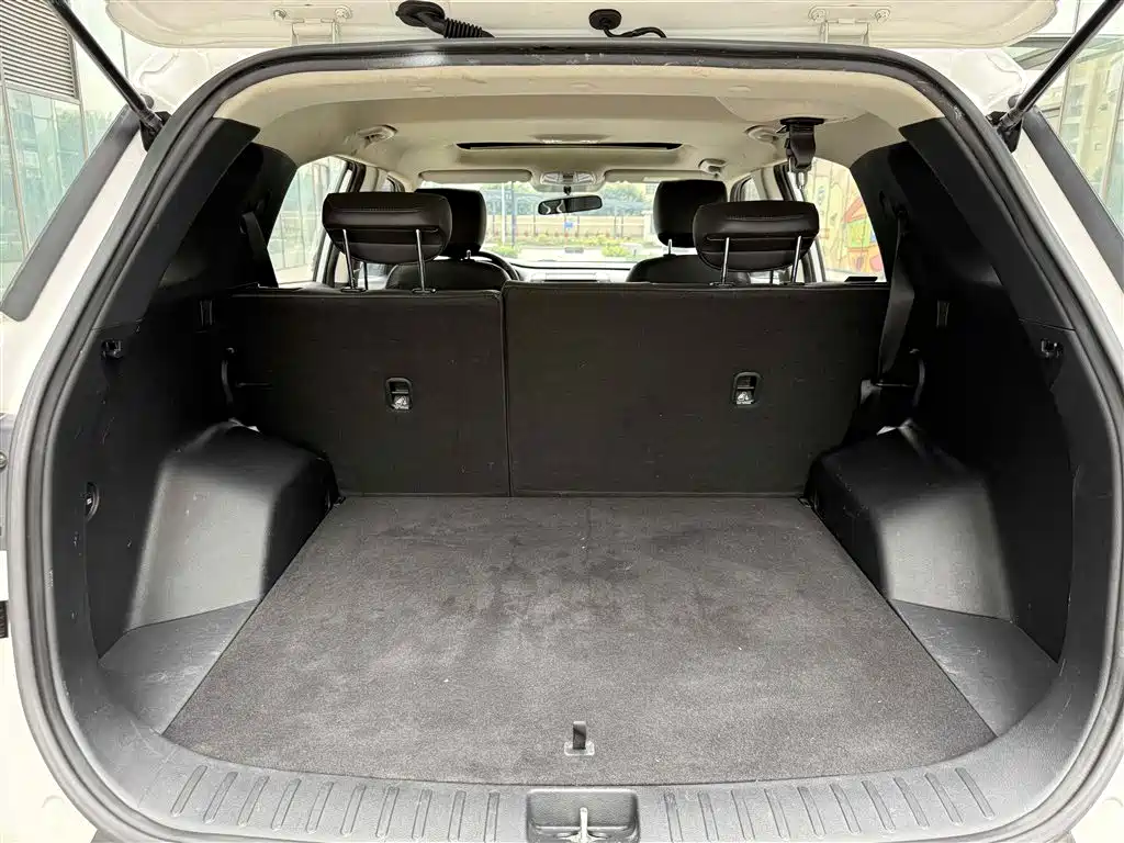 Hyundai Beijing Hyundai ix35 2019 2.0L Automatic 2WD Zhiyong·Smooth Enjoy China VI фото 13