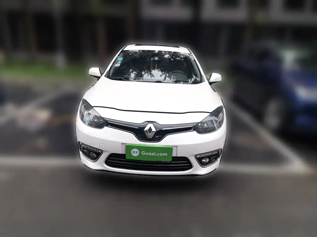 Фото 24 - Renault Fluence