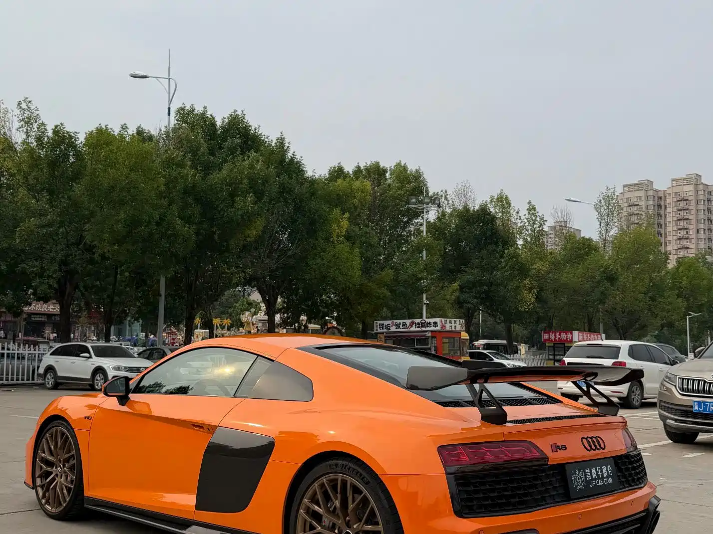 Фото 2 - Audi R8