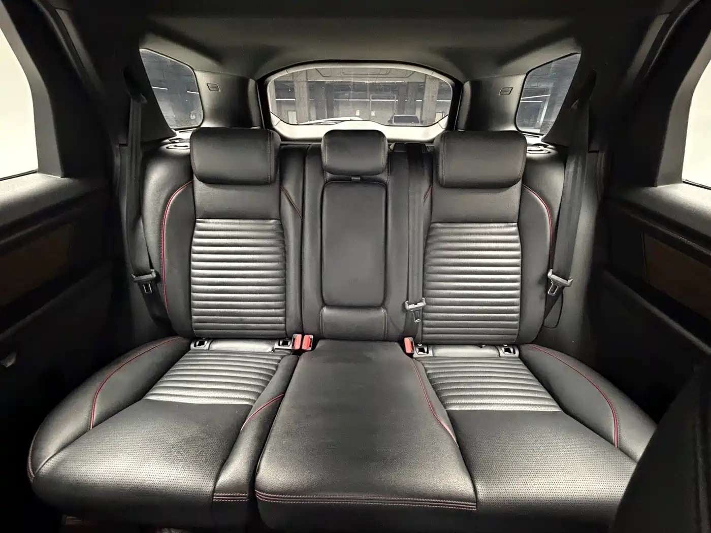 Land Rover Discovery Sport 2020 249PS R-Dynamic Performance фото 15