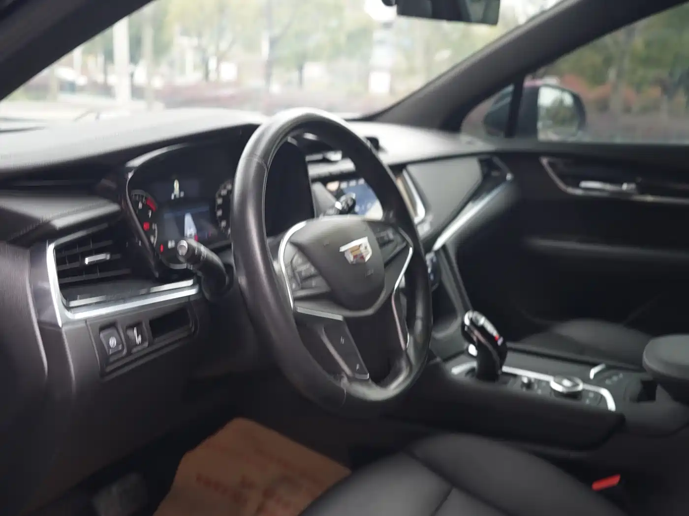 CADILLAC XT5