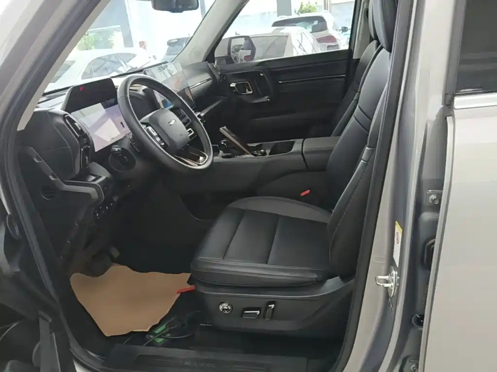 Haval Da Gou 2nd Gen 2024 2023 2.0T 2WD Trendy Off-road Edition Plus