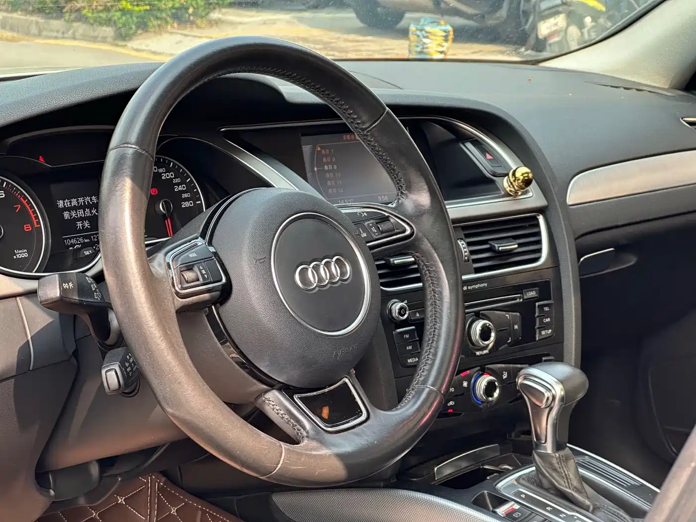 Audi A4L 2013 35 TFSI Automatic Standard фото 7