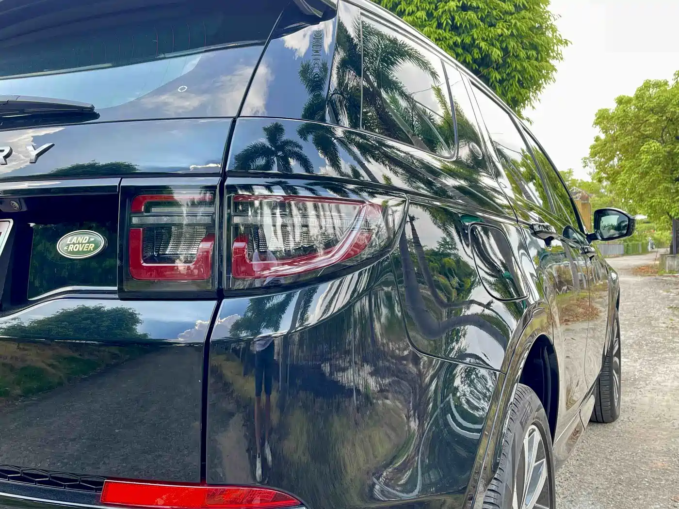 Land Rover Discovery Sport PHEV 2023 2023 1.5T P300e Plug-in Hybrid