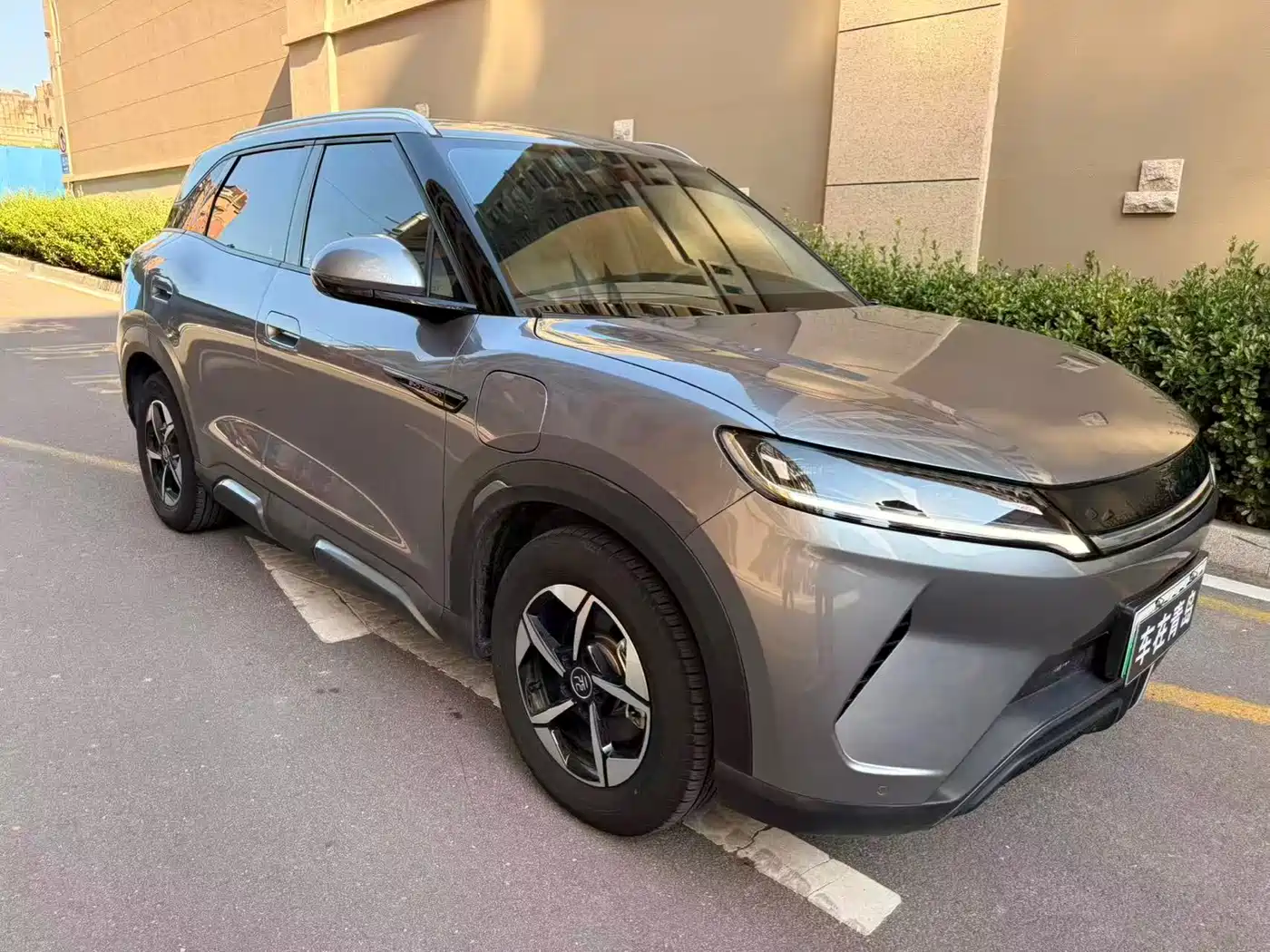 BYD Yuan UP 2024 401KM Surpass Edition фото 2