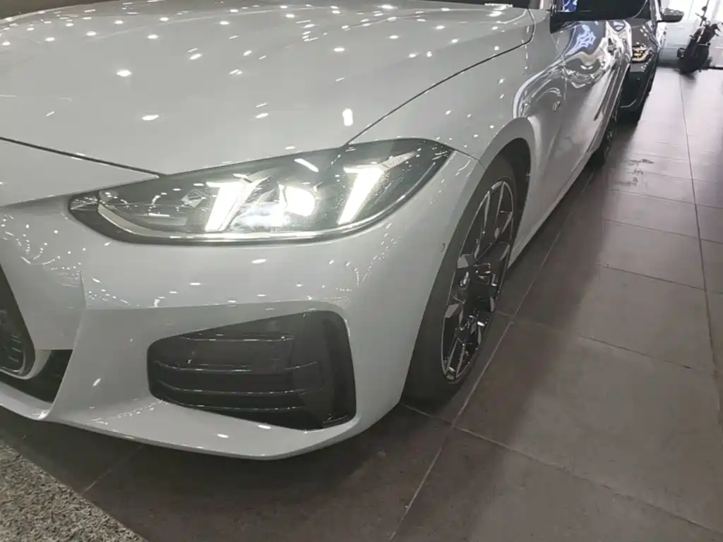 Photo 24 - BMW 4 Series