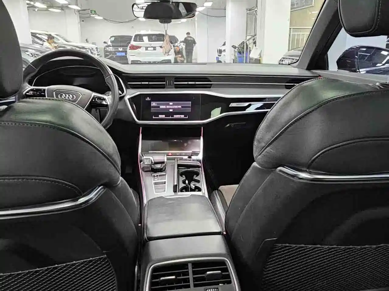Audi A6L 2022 40 TFSI Luxury Dynamic фото 7
