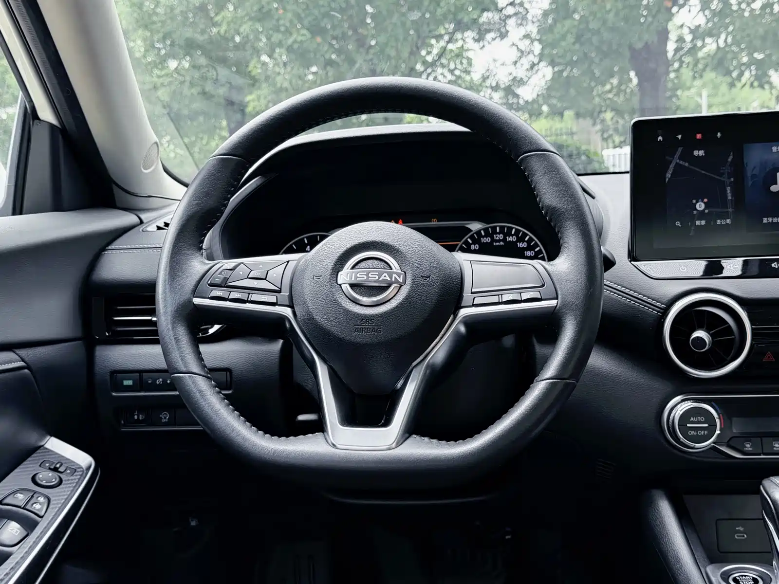 Фото 16 - Nissan Sylphy