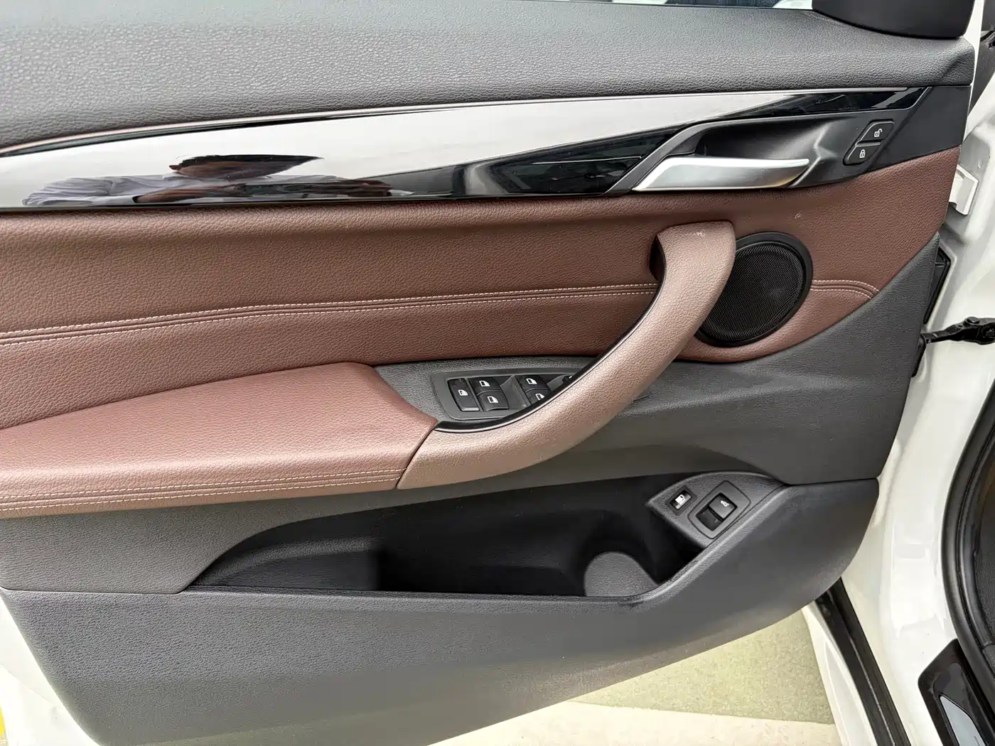 BMW X1 New Energy 2018 xDrive25Le Luxury Model фото 7
