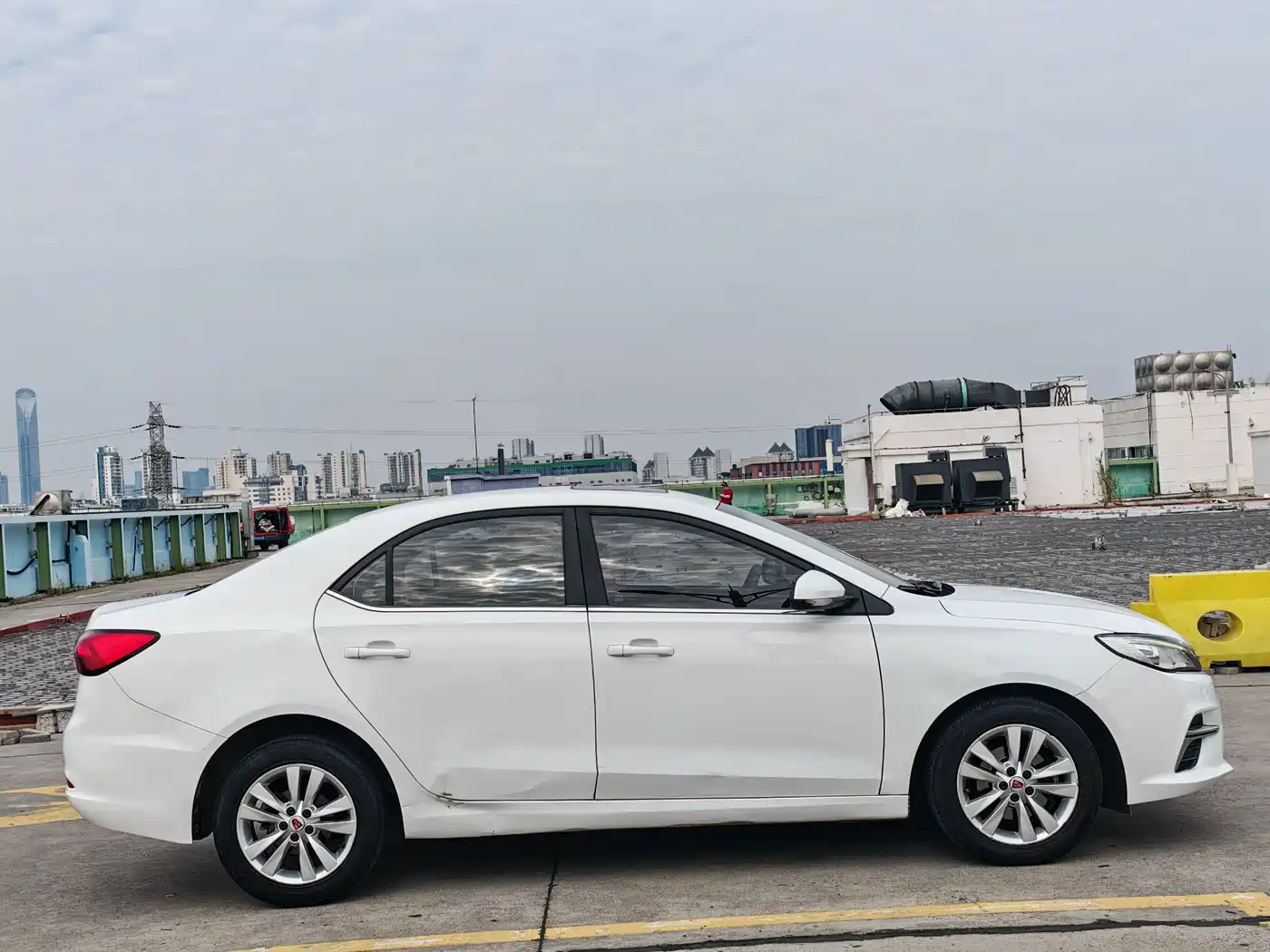 Roewe 360 2018 2018 PLUS 1.5L Automatic Exclusive Edition