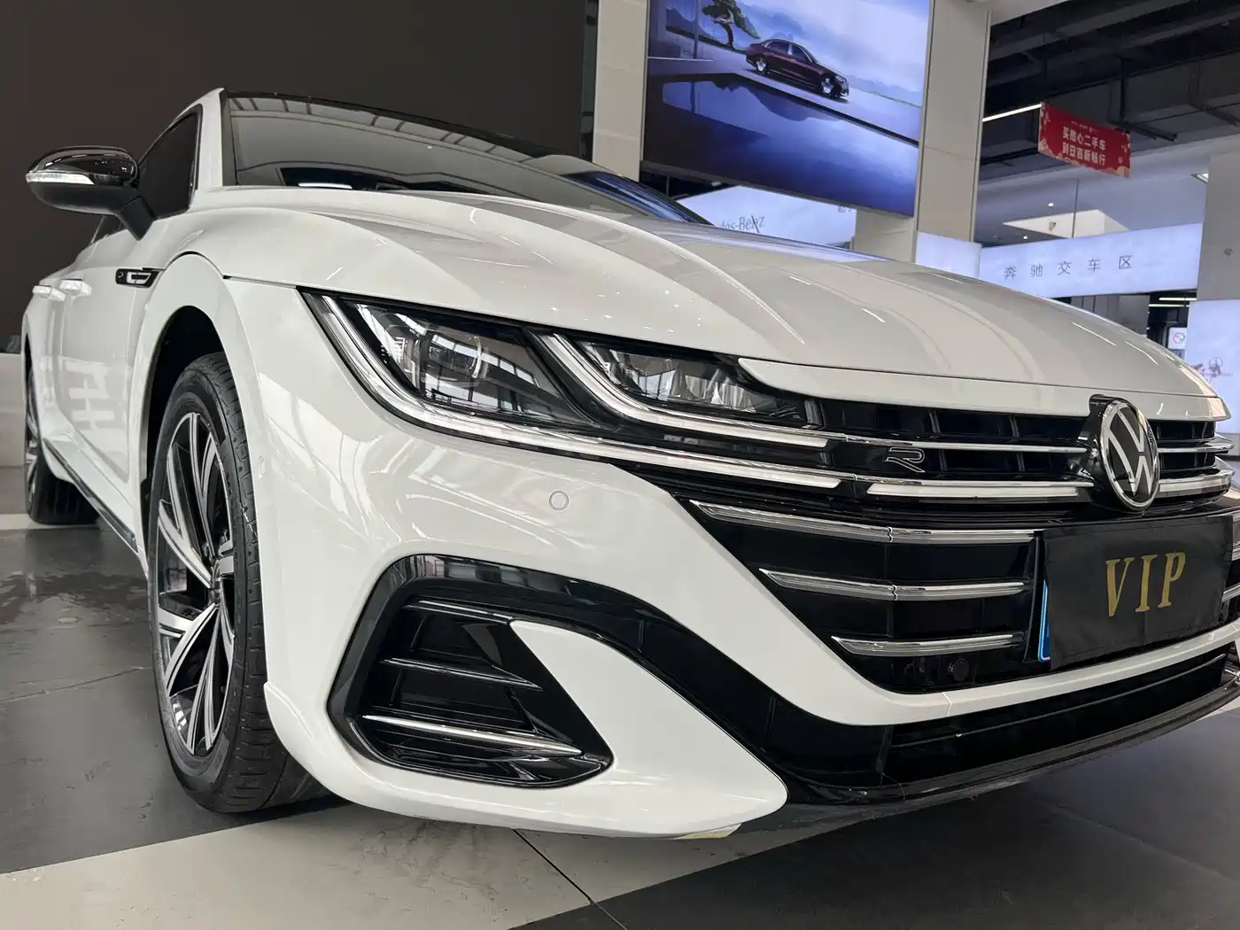 Volkswagen FAW-Volkswagen CC 2021 380TSI Eye-catching Edition фото 6