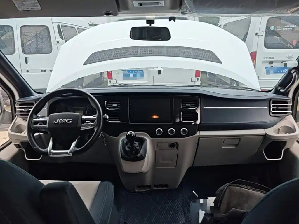 Jiangling JMC Fushun 2025 2023 2.0T Manual Medium Wheelbase Medium Roof Business Version 9-Seater (Non-Operational)