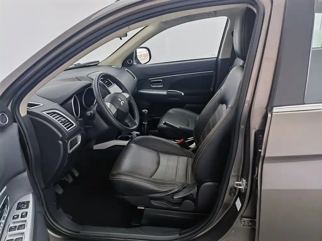 Mitsubishi ASX 2018 1.6L Manual 2WD Agile Edition фото 10