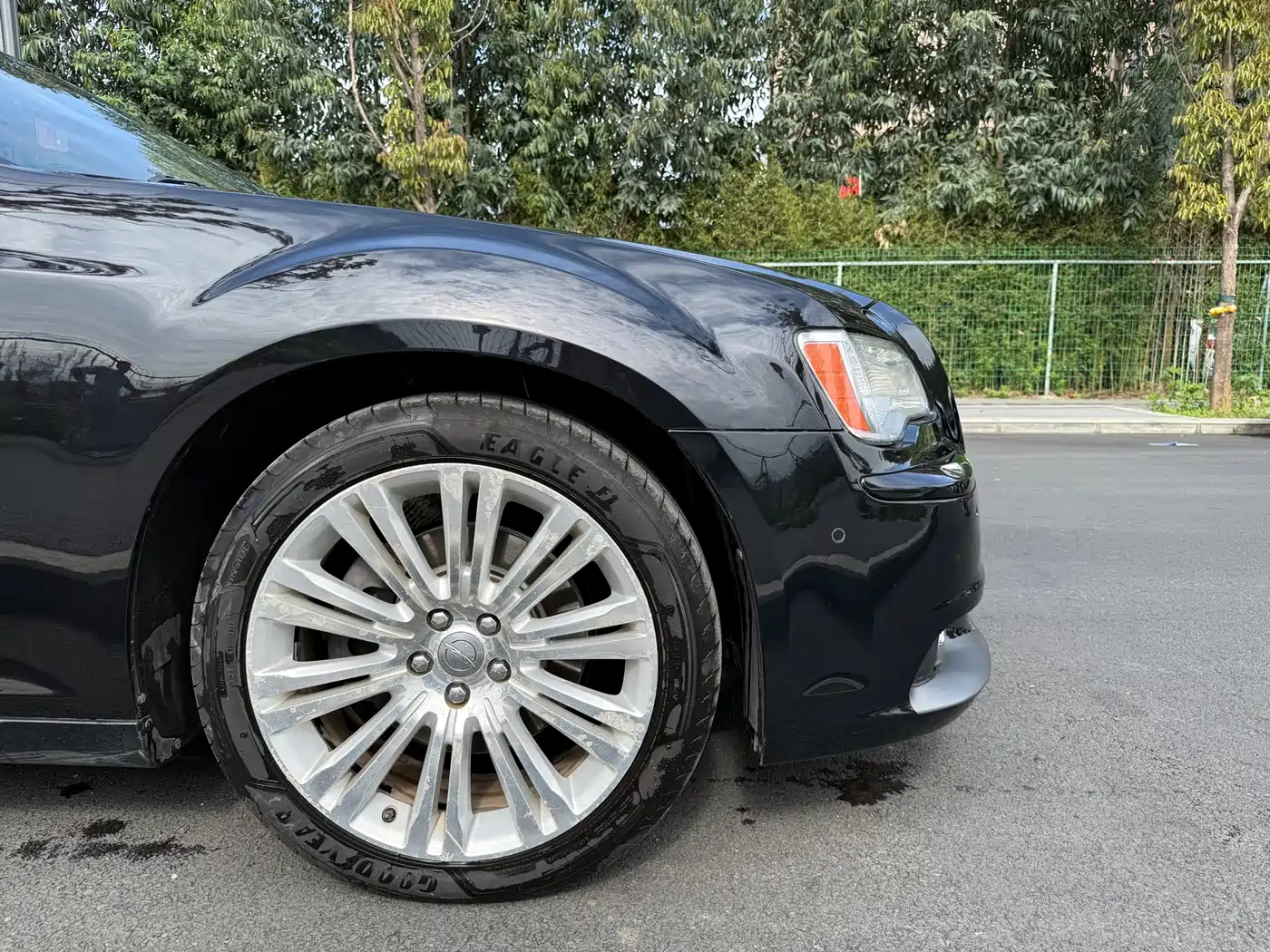 Chrysler 300C (Import) 2014 2013 Model 3.6L Premium Comfort Edition