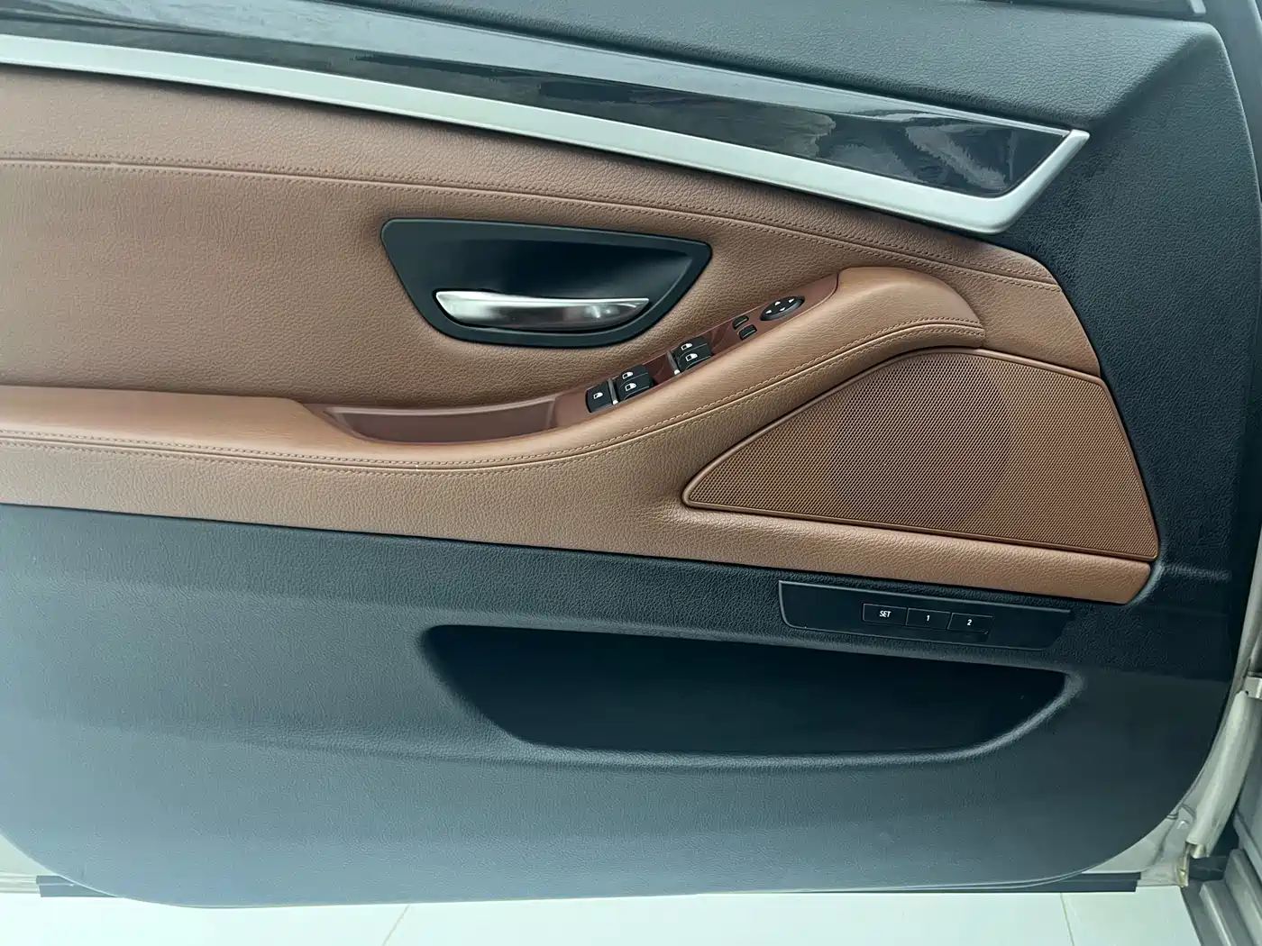 BMW 5 Series 2017 520Li Classic Edition фото 5