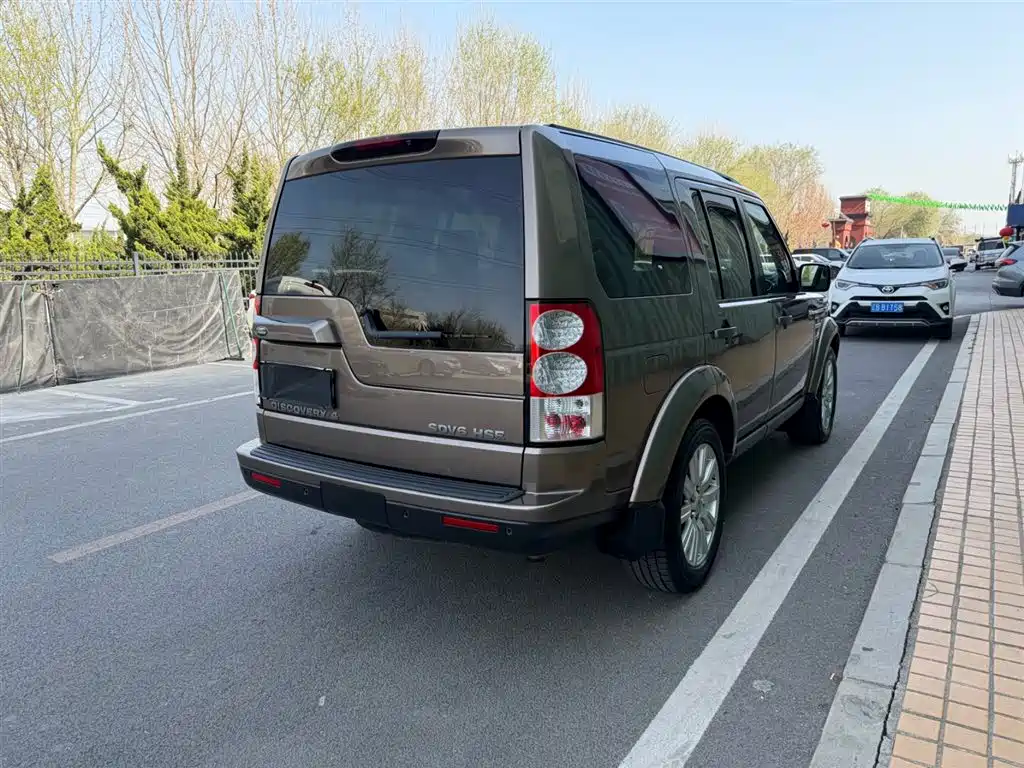Land Rover Discovery 2012 3.0 SDV6 HSE Diesel фото 14