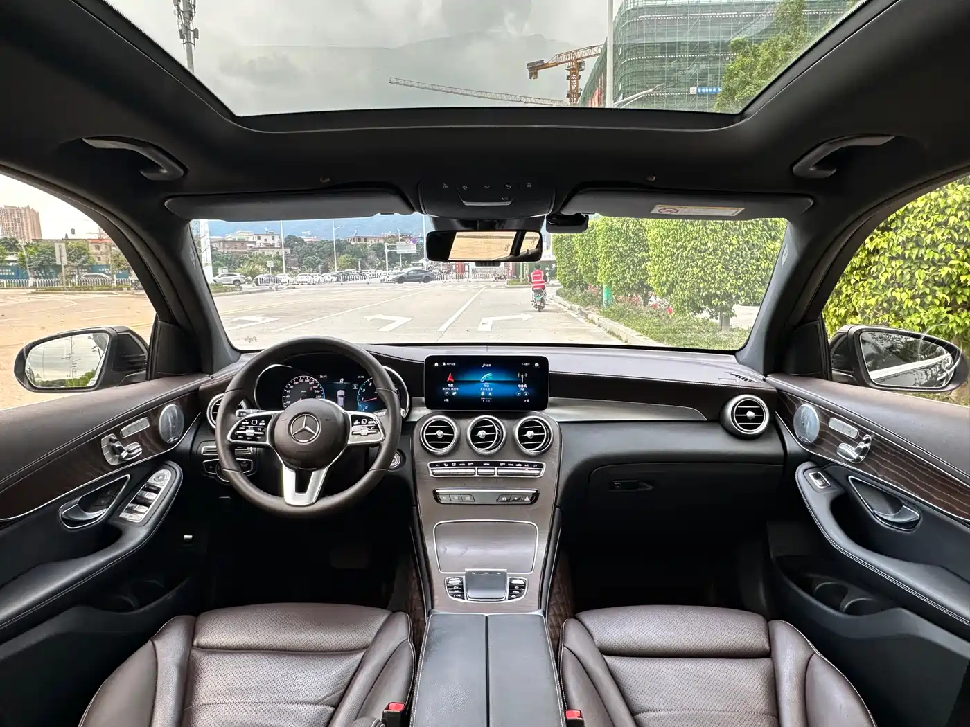 Mercedes-Benz GLC 2020 GLC 300 L 4MATIC Dynamic фото 3