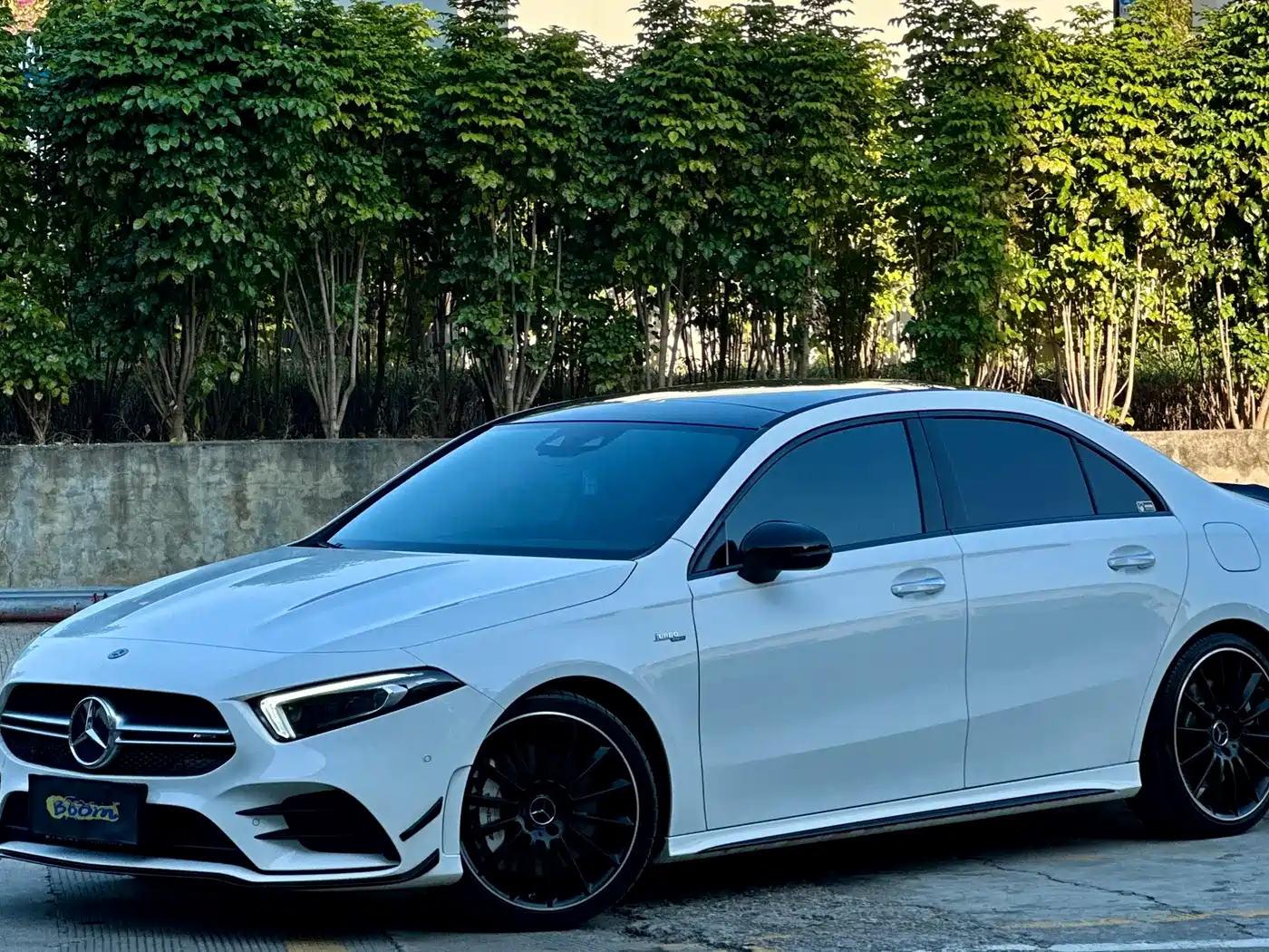 Mercedes-Benz A-Class AMG 2020 AMG A 35 L 4MATIC фото 2