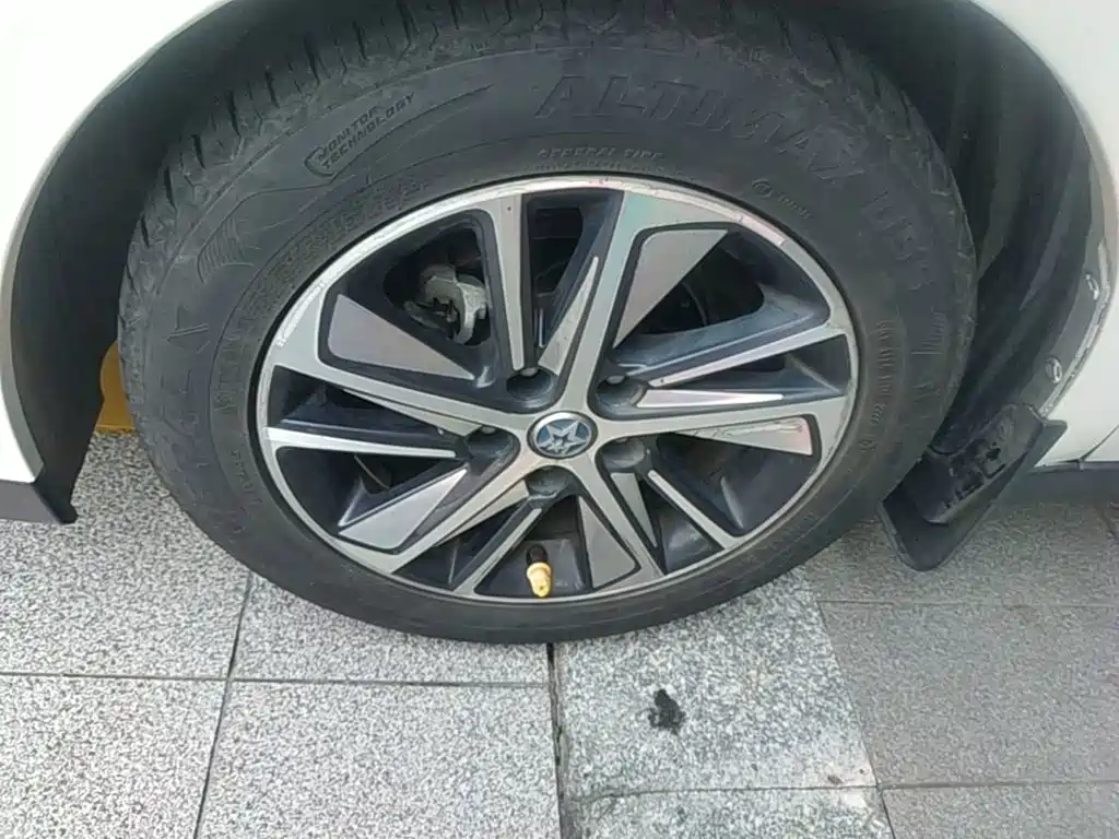 Venucia D60 2018 2018 1.6L CVT Smart Elite Edition