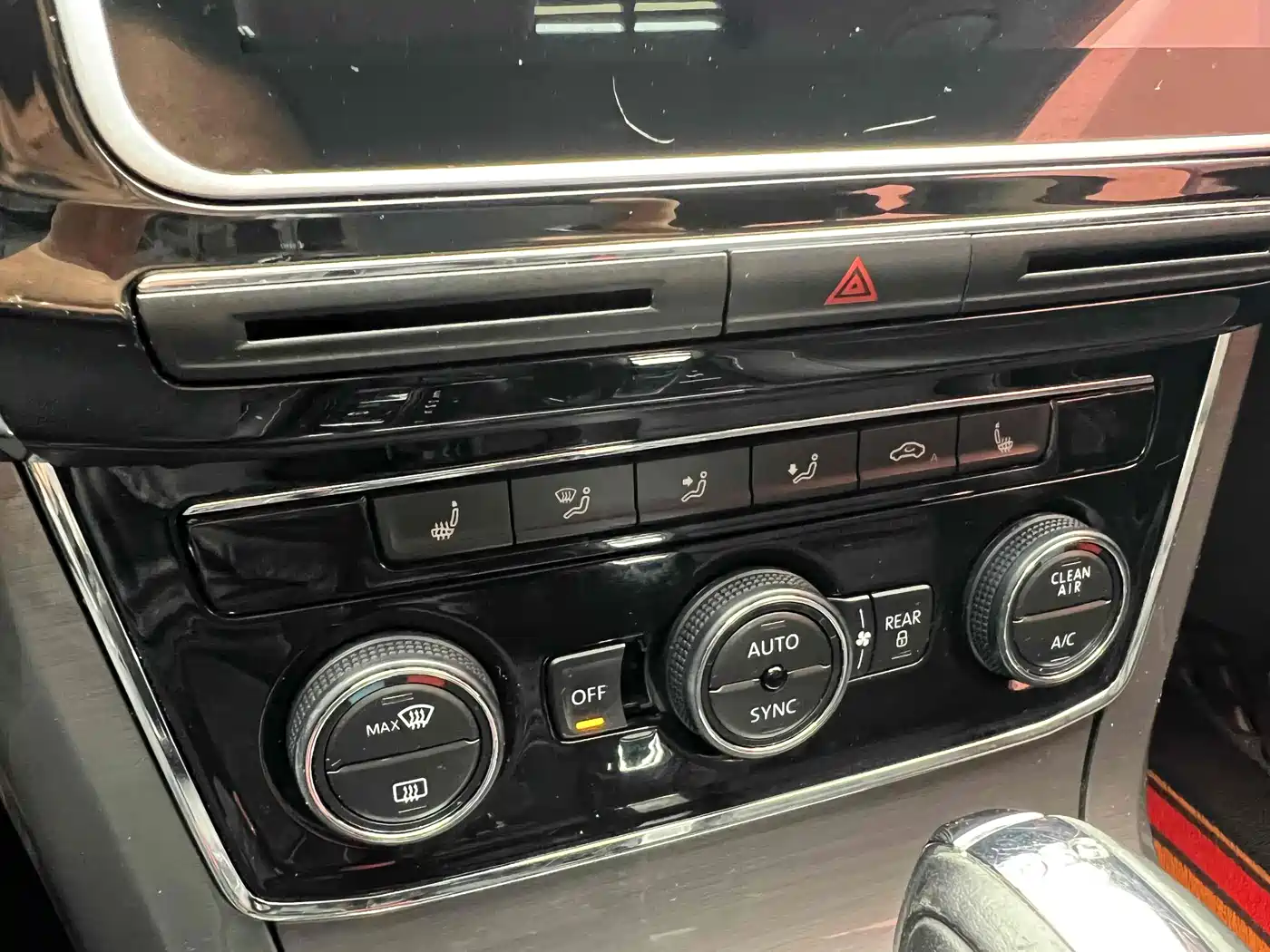 Volkswagen Passat 2017 330TSI DSG Prestige фото 11