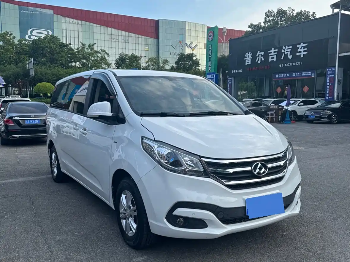SAIC Maxus Maxus G10 2016 2.0T Automatic Executive Edition