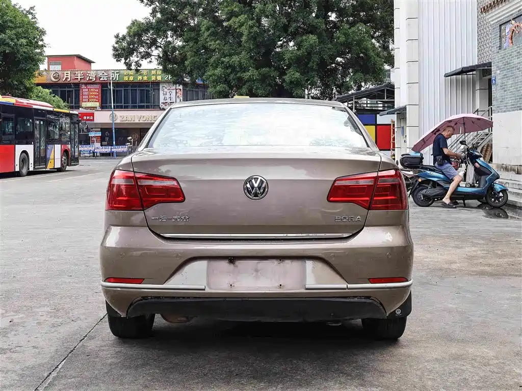 Photo 8 - Volkswagen Bora