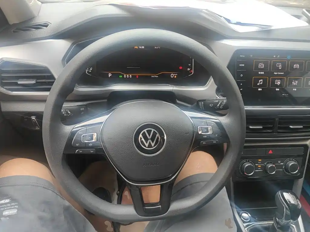 Volkswagen T-Cross 2024 2023 300TSI DSG Comfort Edition