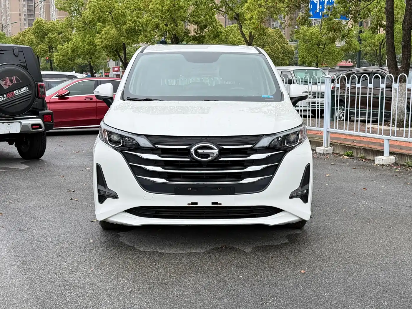 GAC Trumpchi Trumpchi M6 2019 270T Automatic Luxury (7-seater) China V