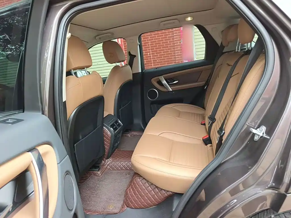 Land Rover Discovery Sport 2024 2024 Performance Technology Edition