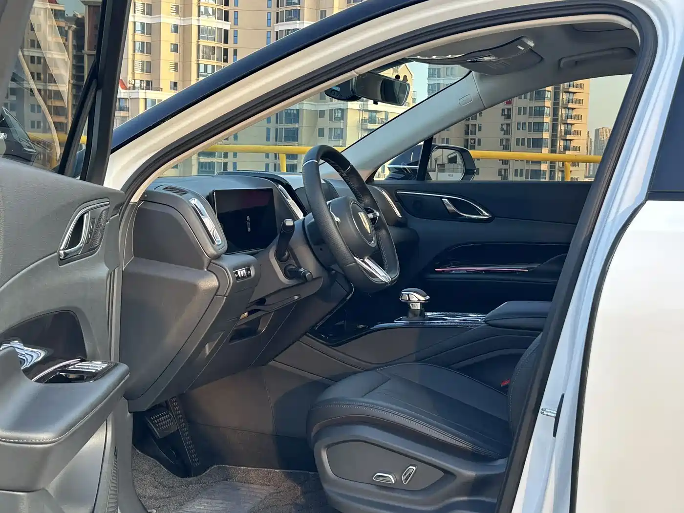 Hongqi HS3 2023 1.5T 2WD Virtue Edition фото 4