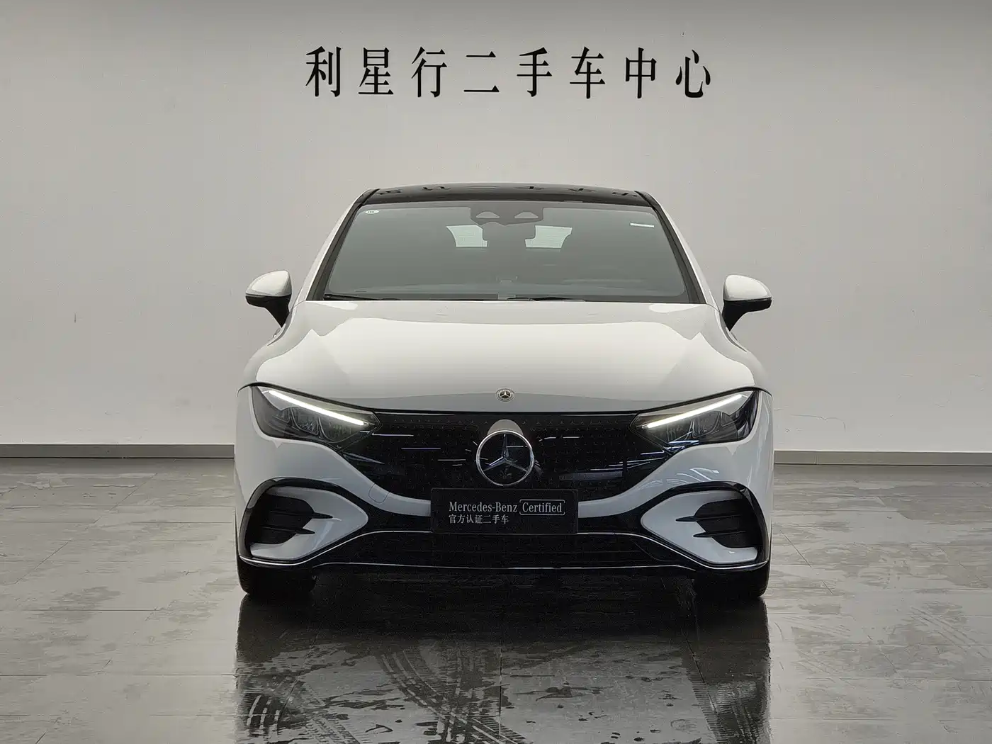 Mercedes-Benz EQE 2025 Model 500 4MATIC Luxury Edition фото 5
