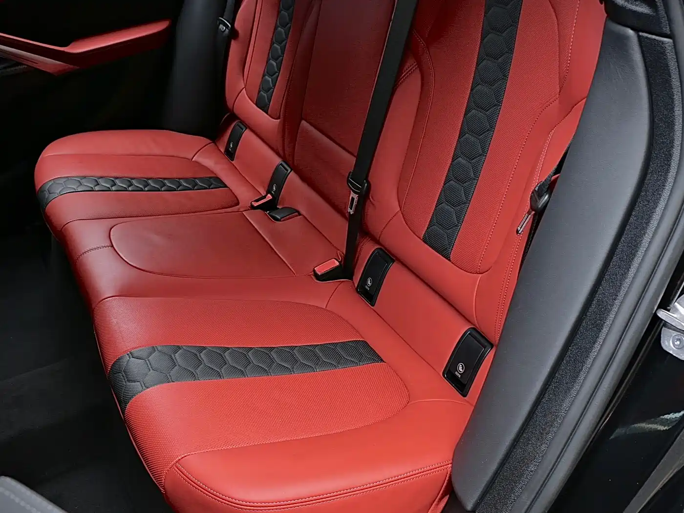 BMW X6 M 2022 X6 M фото 6