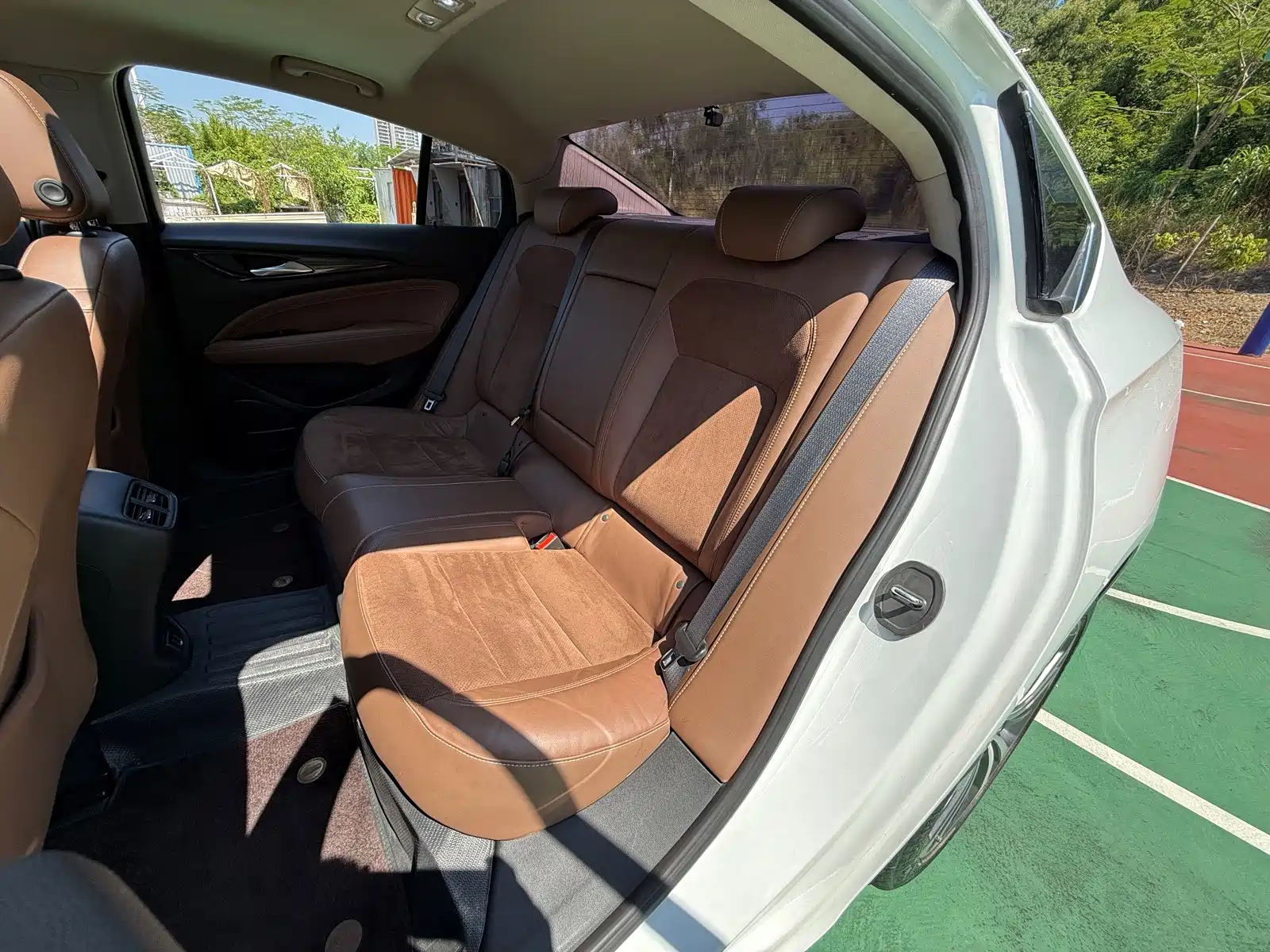 Фото 9 - Buick Regal