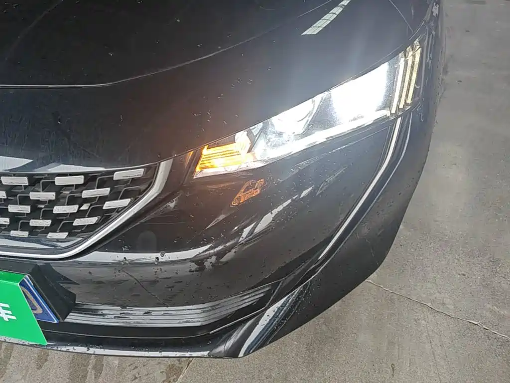 Фото 24 - Peugeot 508