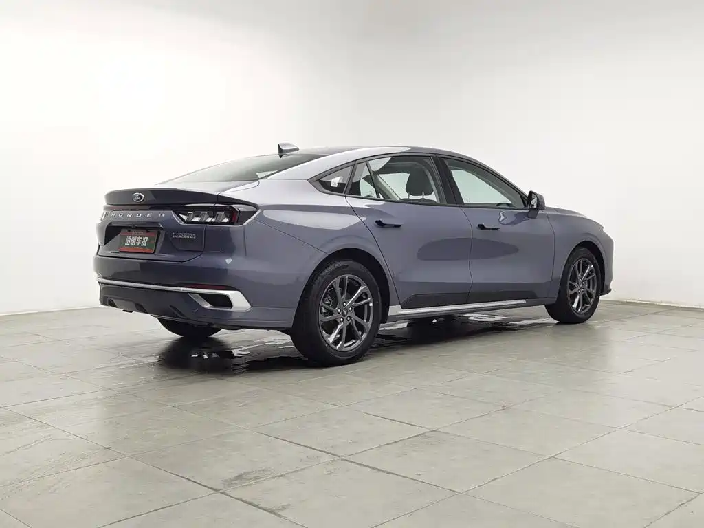 Фото 2 - Ford Mondeo
