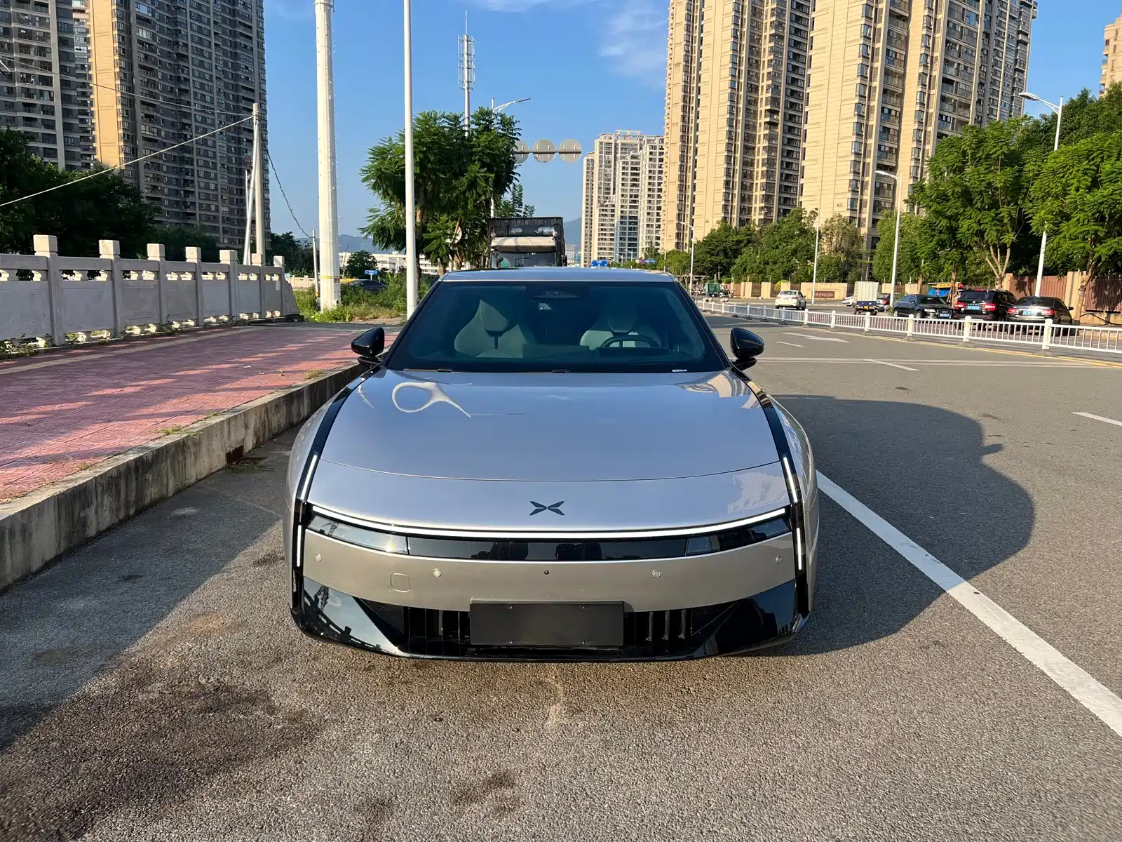 Фото 2 - XPeng P7