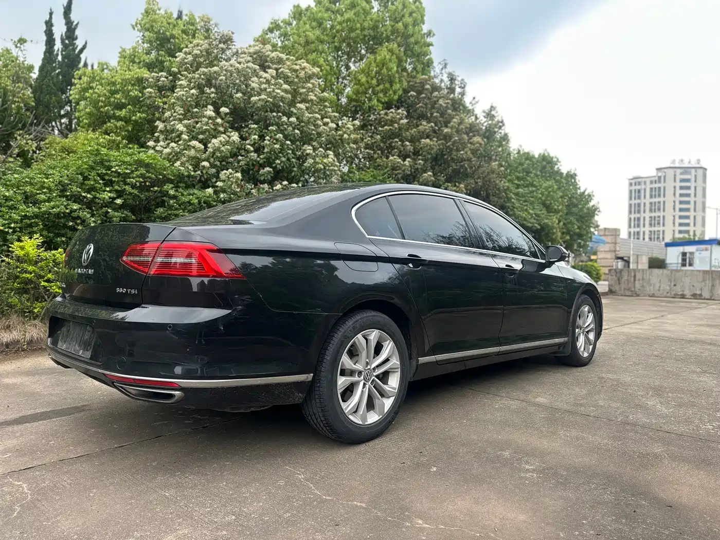 Volkswagen Magotan 2017 380TSI DSG Luxury фото 6