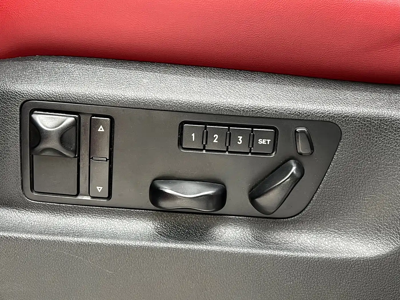 Фото 23 - Porsche Cayenne