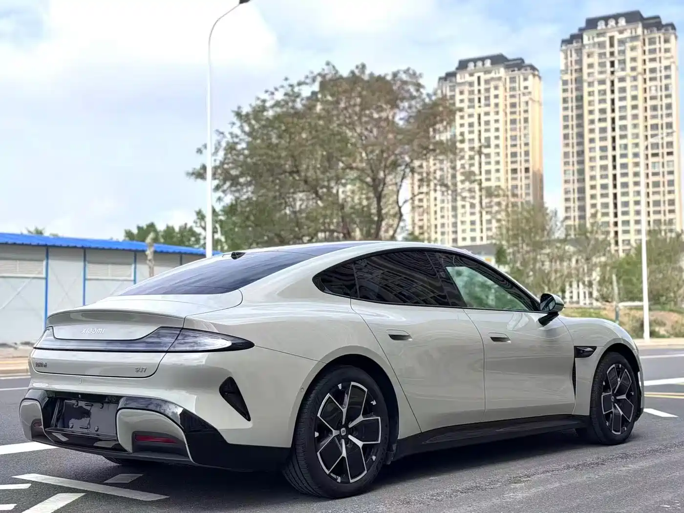 XIAOMI CAR XIAOMI SU7