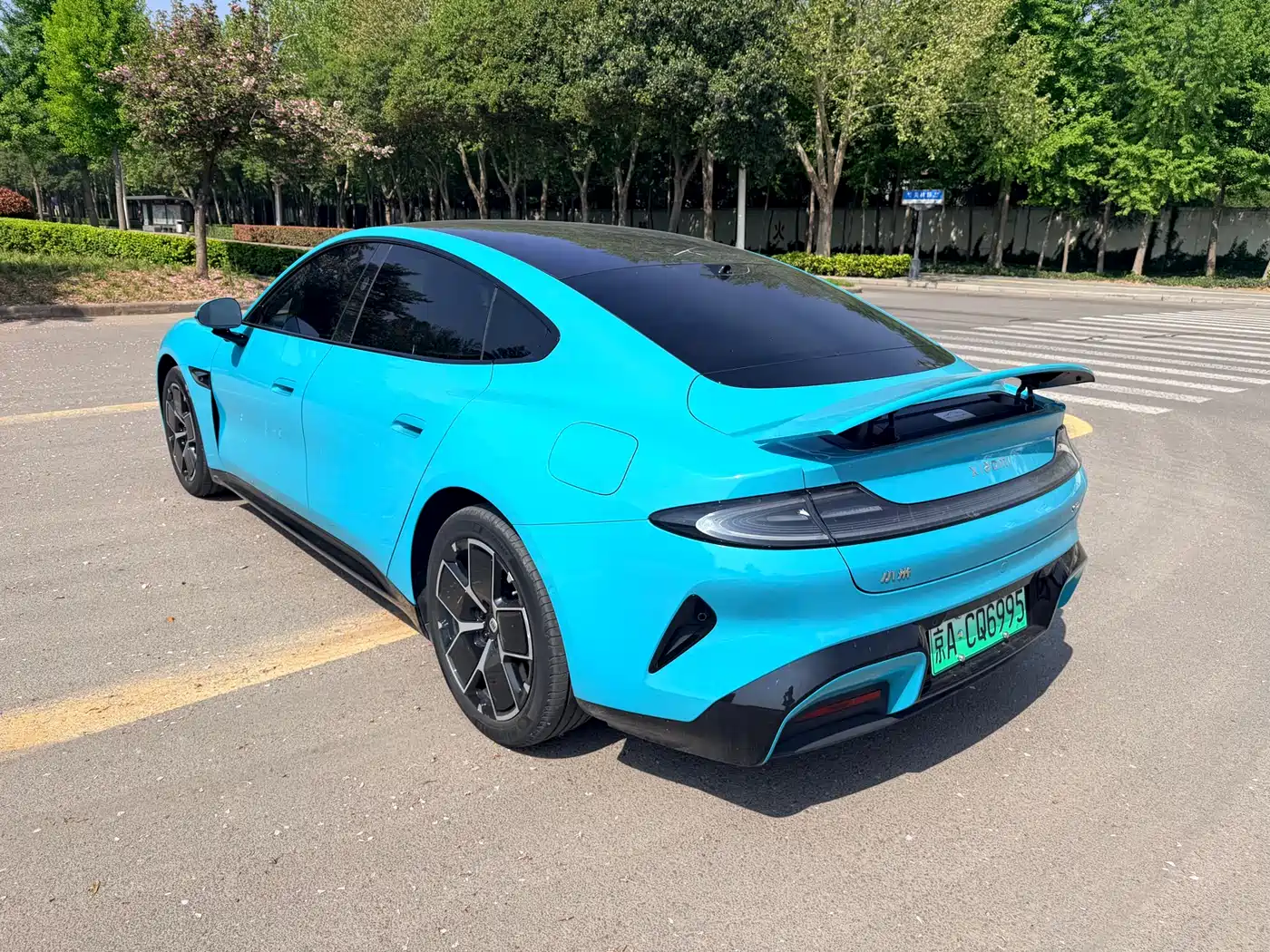 XIAOMI CAR XIAOMI SU7