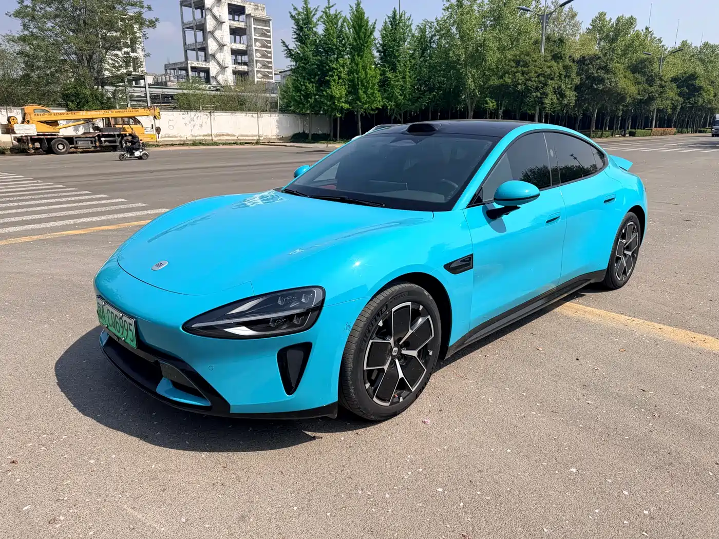 XIAOMI CAR XIAOMI SU7