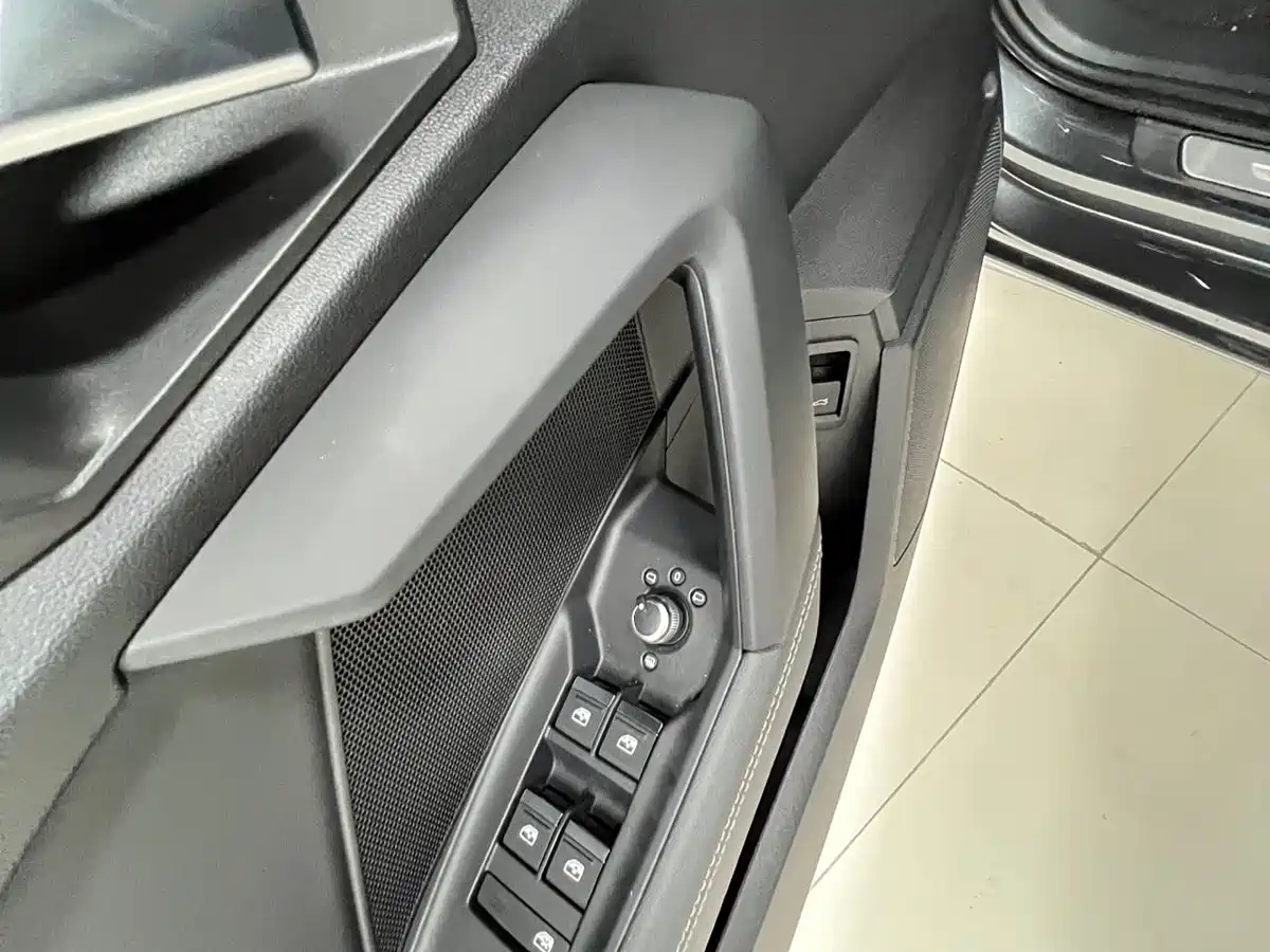Audi A3 2022 A3L Limousine 35 TFSI Style Elegance фото 12