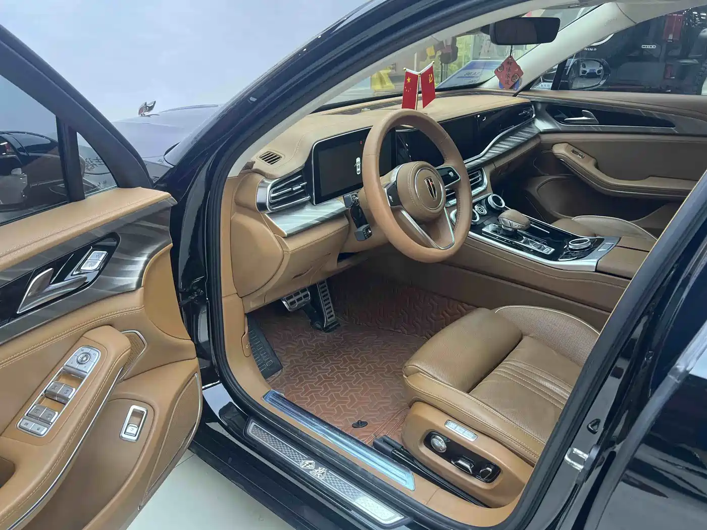 Hongqi H9 2020 2.0T Smart Connection Qi Xiang Edition фото 11