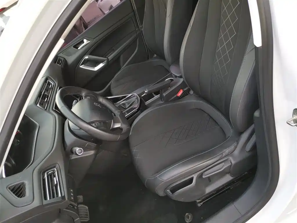 Peugeot 308 2016 1.6L Automatic Luxury фото 11